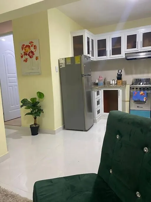 Air-Conditioning , Bbq, Downtown City, Just 3 Minutes From The Cable Car And The Beach Puerto Plata