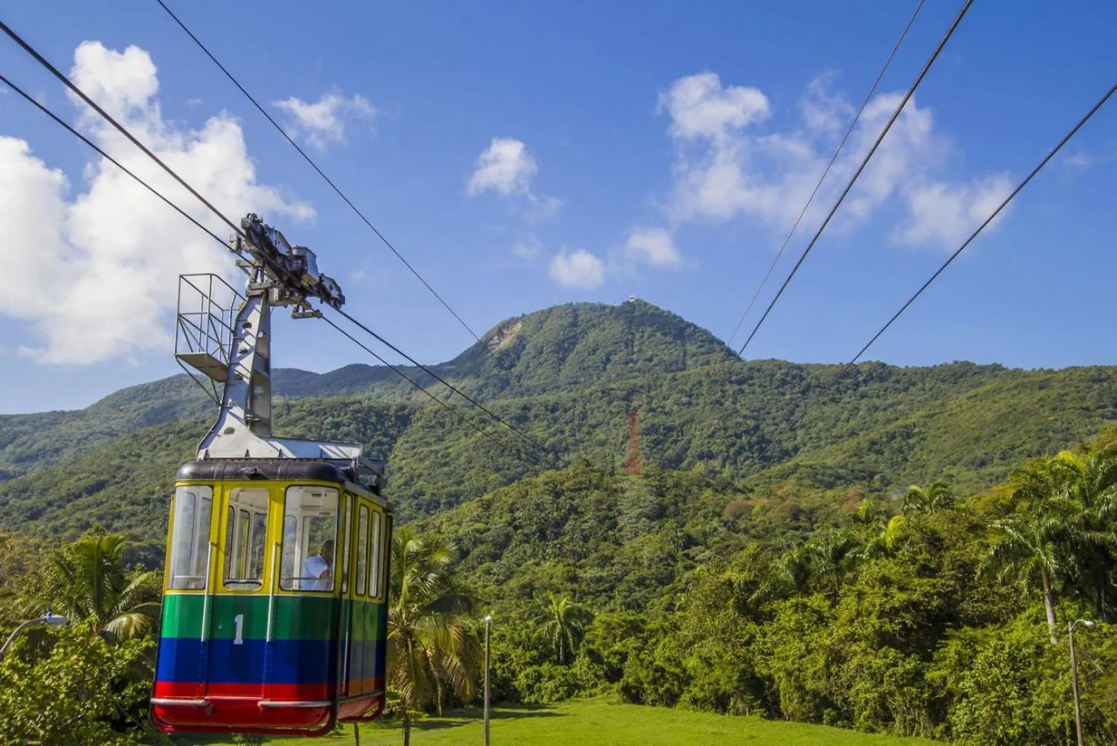 Air-Conditioning , Bbq, Downtown City, Just 3 Minutes From The Cable Car And The Beach Puerto Plata 0*,